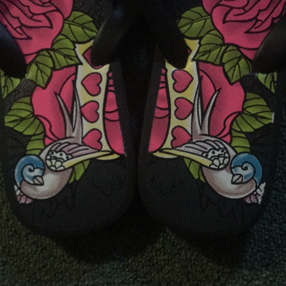 LA Ink flip flops - Picture 2 of 6